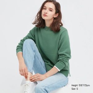 Uniqlo green Washable Mock Neck Sweater